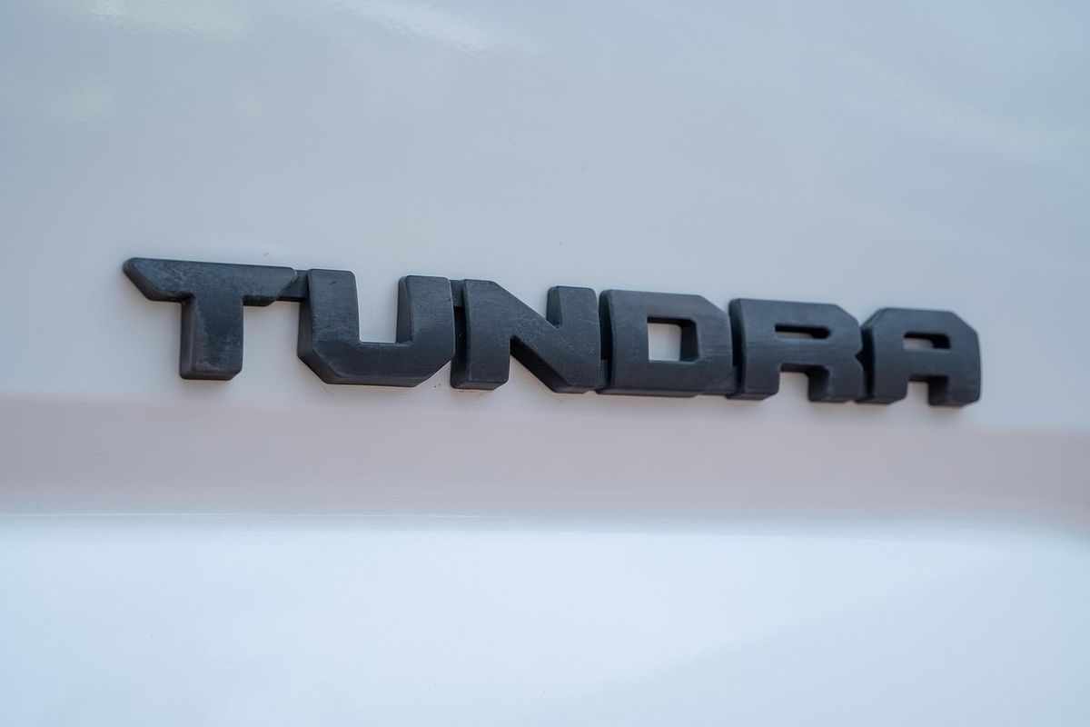 2024 Toyota Tundra Limited VXKH75L 4X4