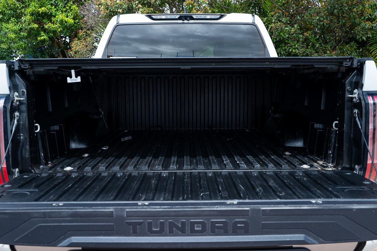 2024 Toyota Tundra Limited VXKH75L 4X4