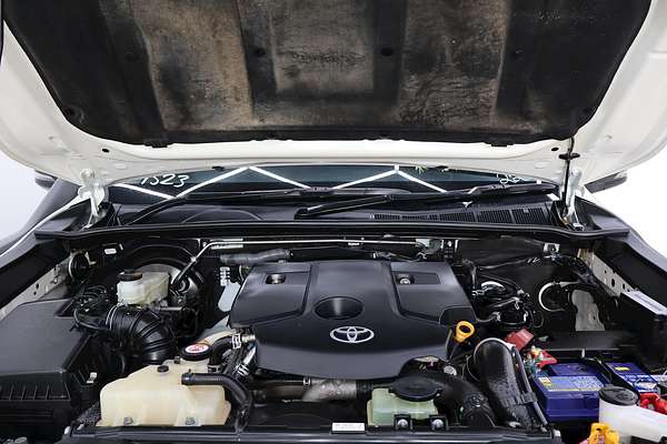 2022 Toyota Hilux SR GUN126R 4X4