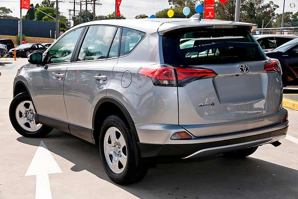 2018 Toyota RAV4 GX ZSA42R