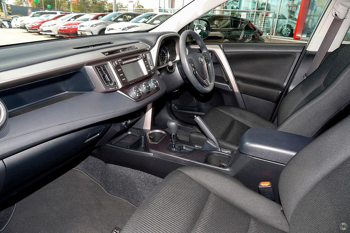 2018 Toyota RAV4 GX ZSA42R