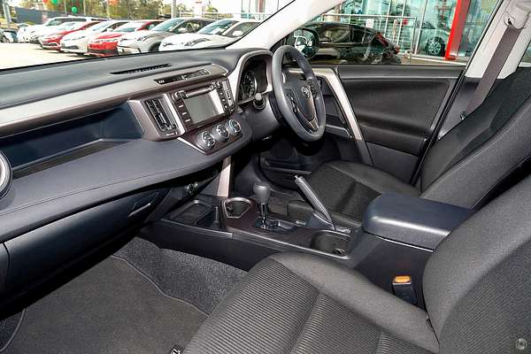 2018 Toyota RAV4 GX ZSA42R
