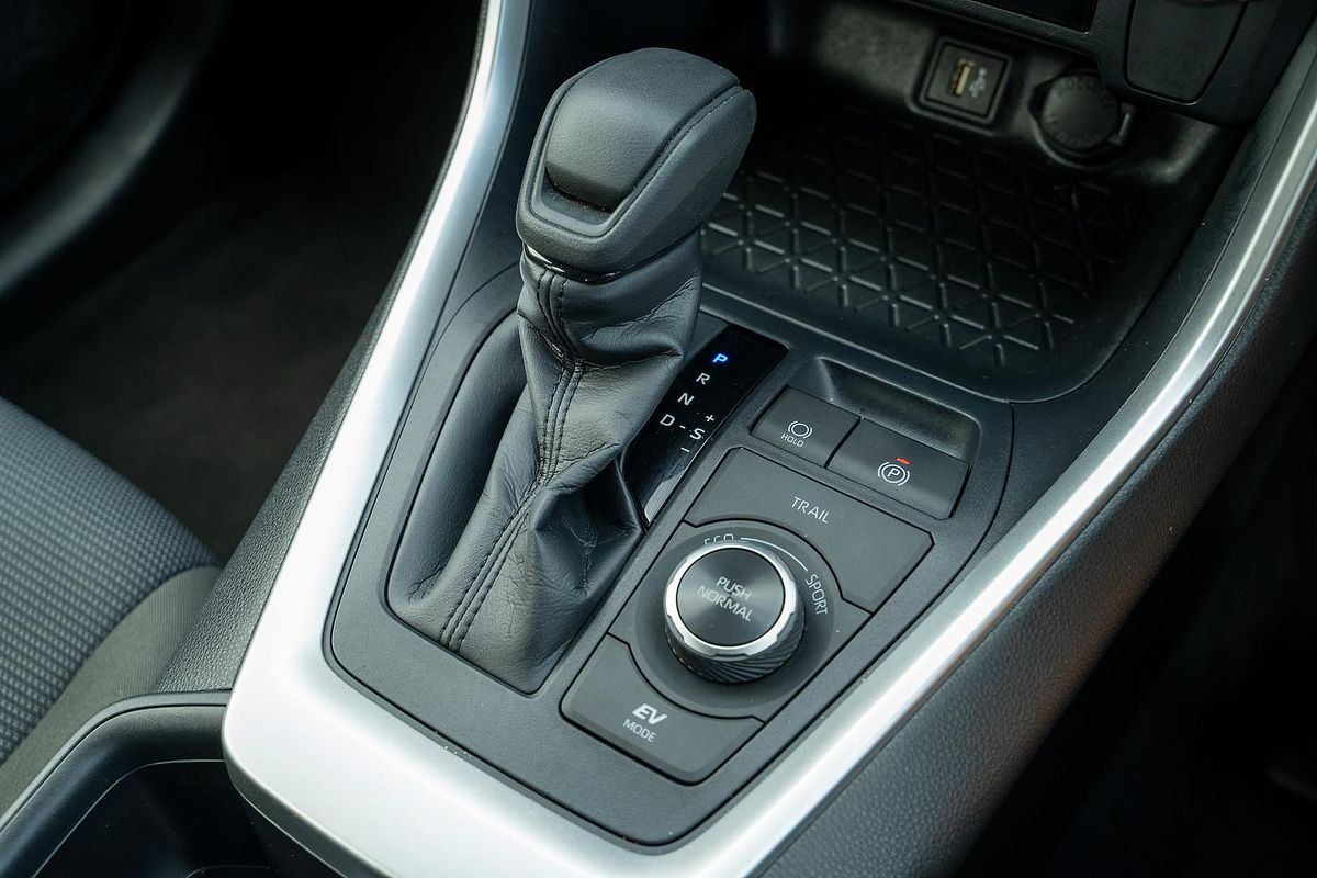 2024 Toyota RAV4 GX AXAH54R