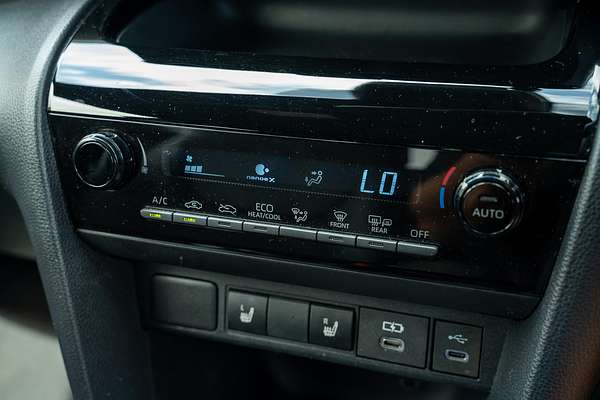 2024 Toyota Yaris Cross Urban MXPJ10R