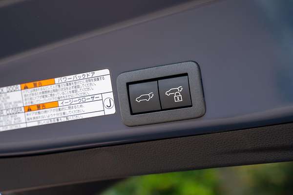 2024 Toyota Yaris Cross Urban MXPJ10R