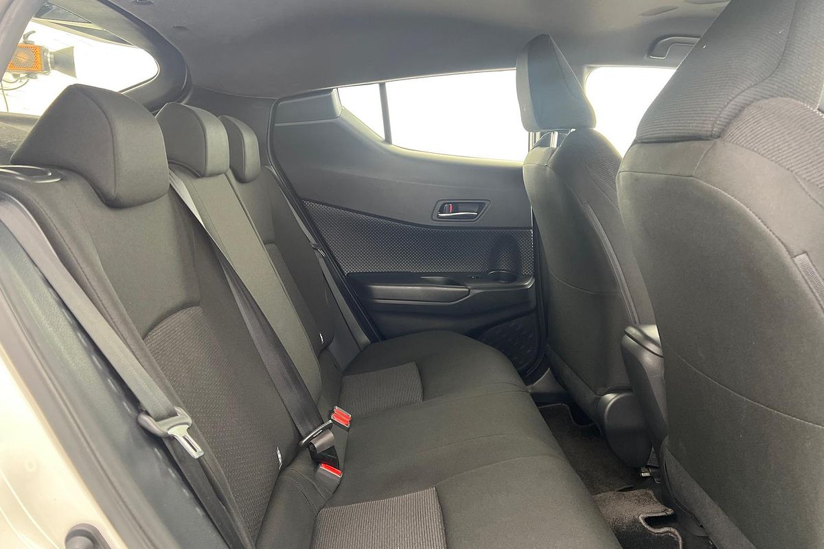 2019 Toyota C-HR NGX10R