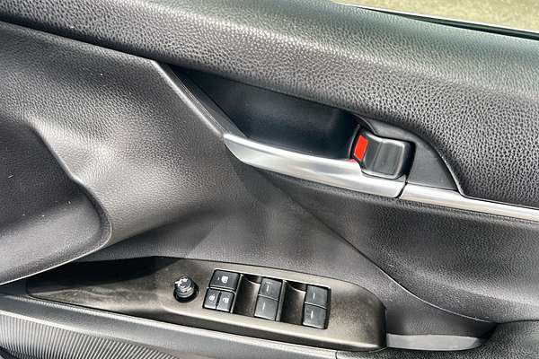 2021 Toyota Camry Ascent AXVH70R