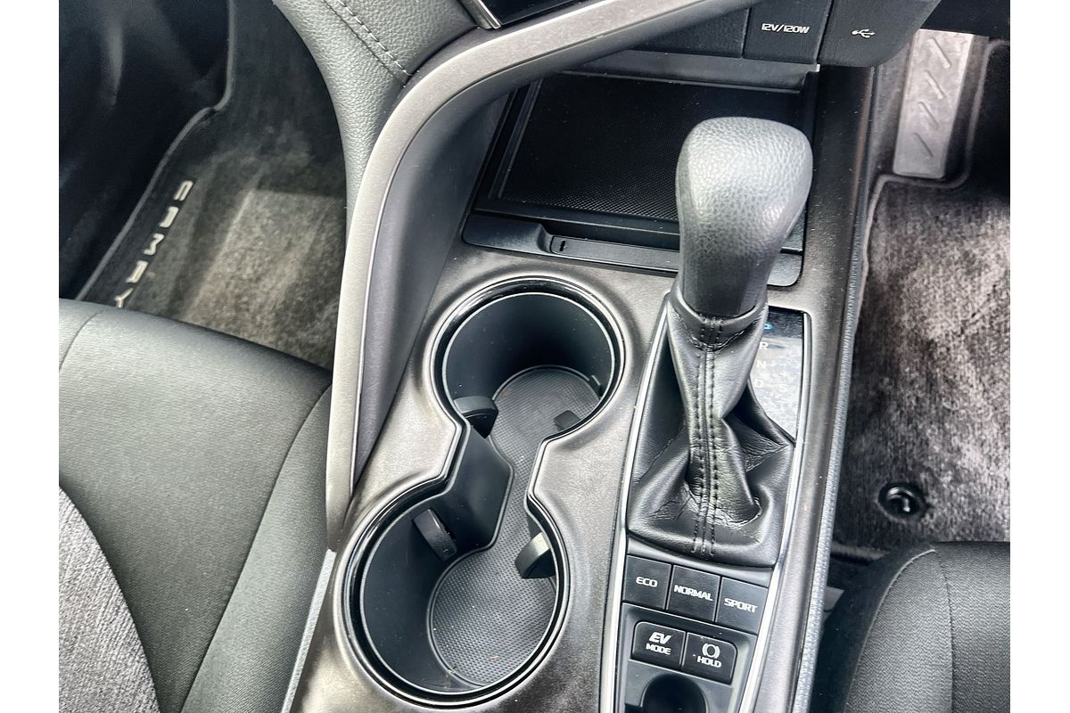 2021 Toyota Camry Ascent AXVH70R