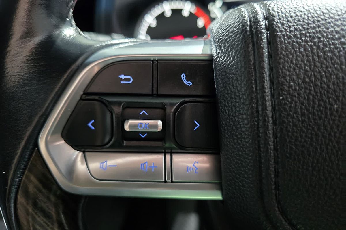 2022 Toyota Landcruiser Sahara FJA300R