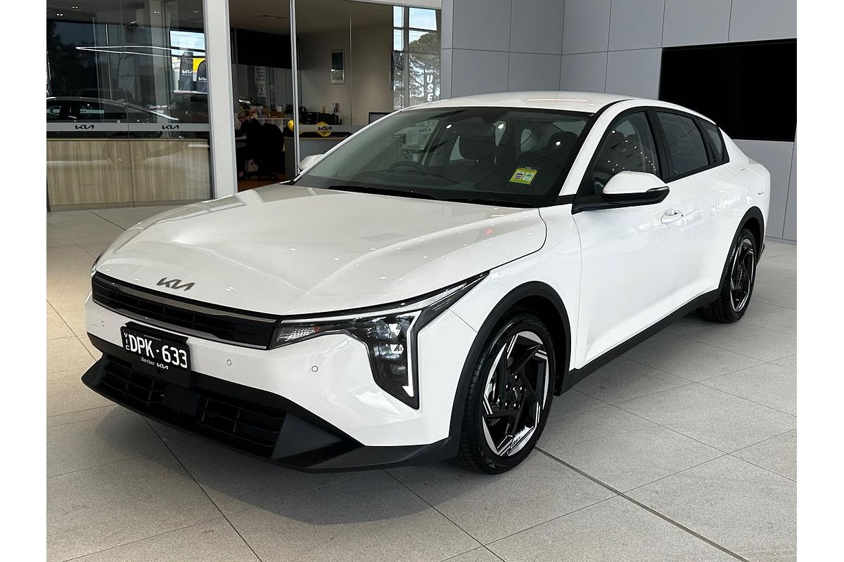 2025 Kia K4 Sport+ CL4m