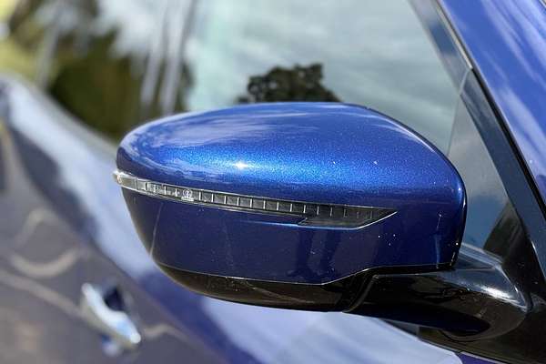 2017 Nissan Pathfinder ST R52 Series II