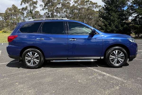 2017 Nissan Pathfinder ST R52 Series II
