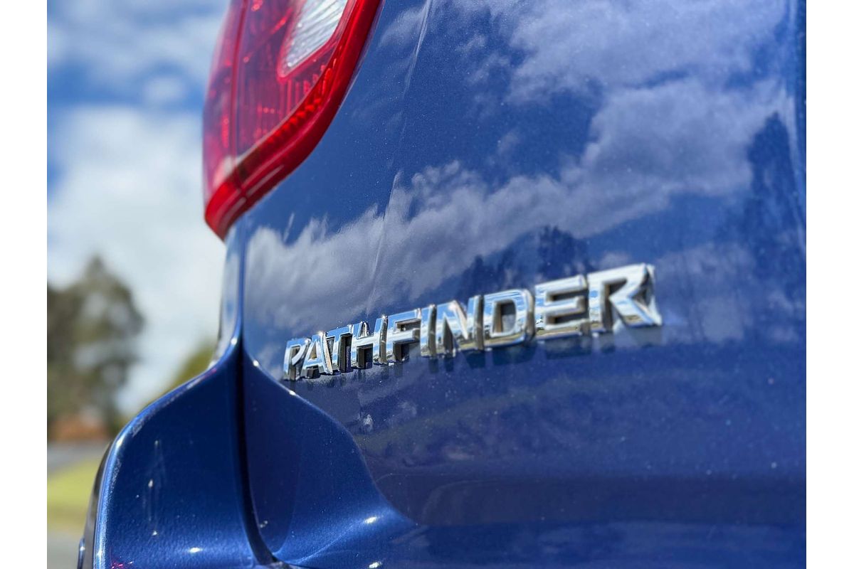 2017 Nissan Pathfinder ST R52 Series II