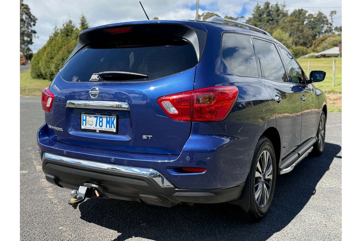 2017 Nissan Pathfinder ST R52 Series II