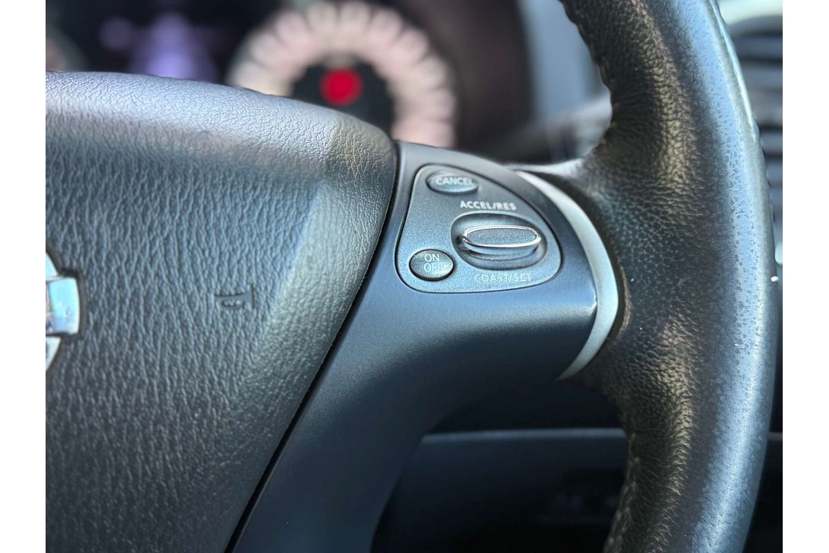 2017 Nissan Pathfinder ST R52 Series II