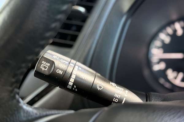 2017 Nissan Pathfinder ST R52 Series II