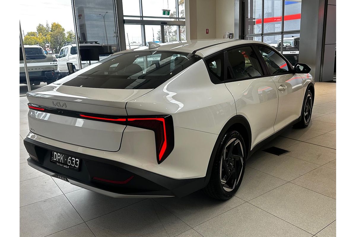 2025 Kia K4 Sport+ CL4m