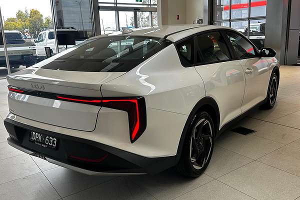 2025 Kia K4 Sport+ CL4m