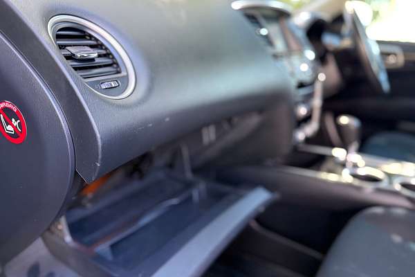 2017 Nissan Pathfinder ST R52 Series II