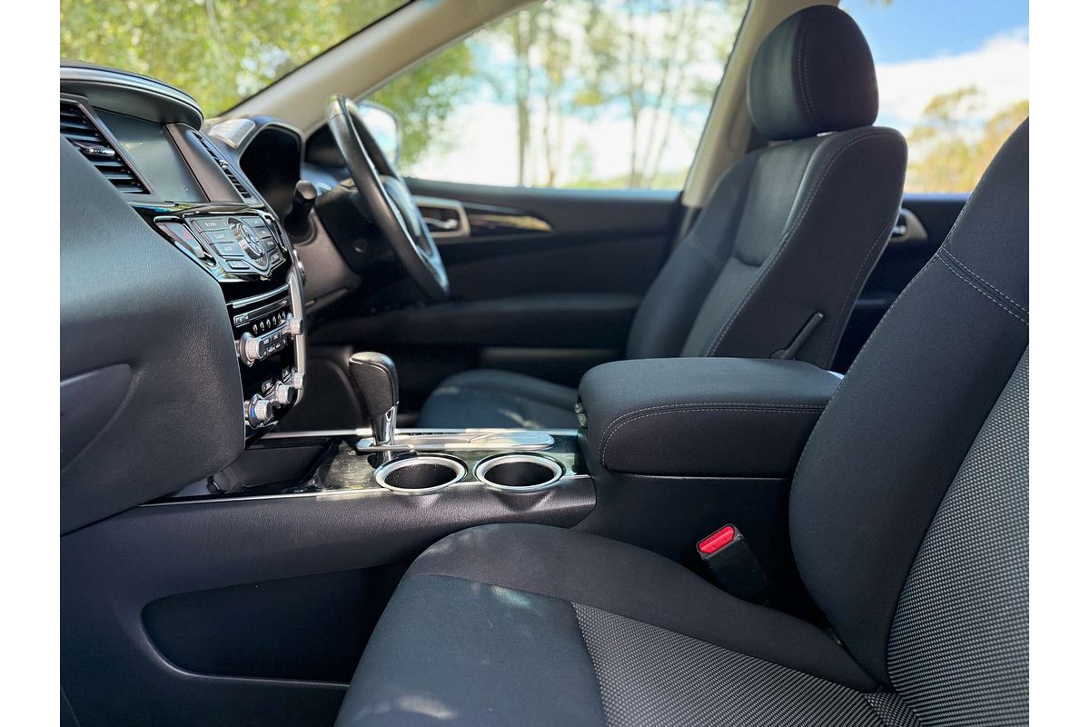 2017 Nissan Pathfinder ST R52 Series II