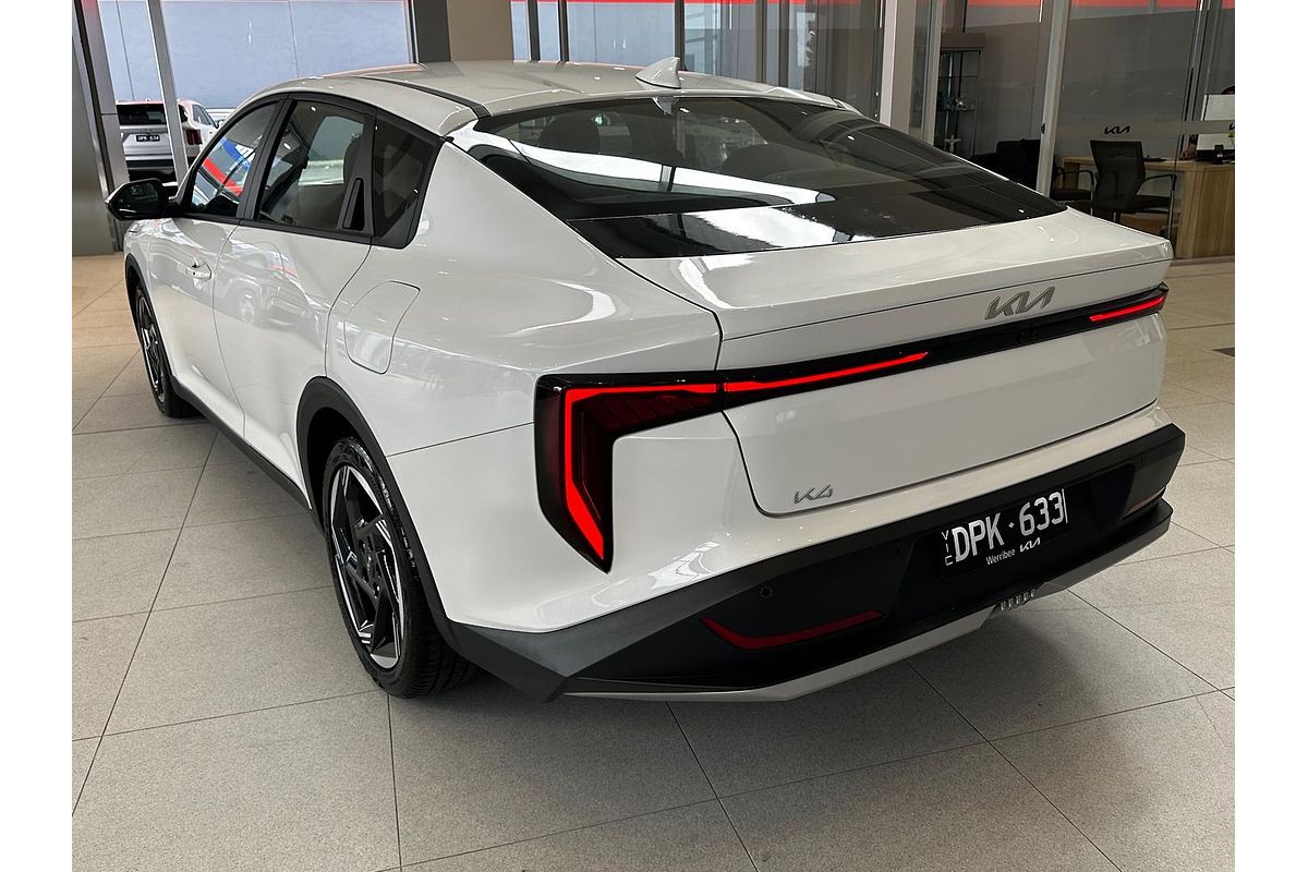 2025 Kia K4 Sport+ CL4m