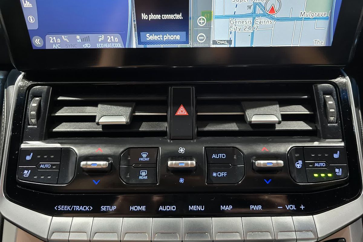 2022 Toyota Landcruiser Sahara FJA300R