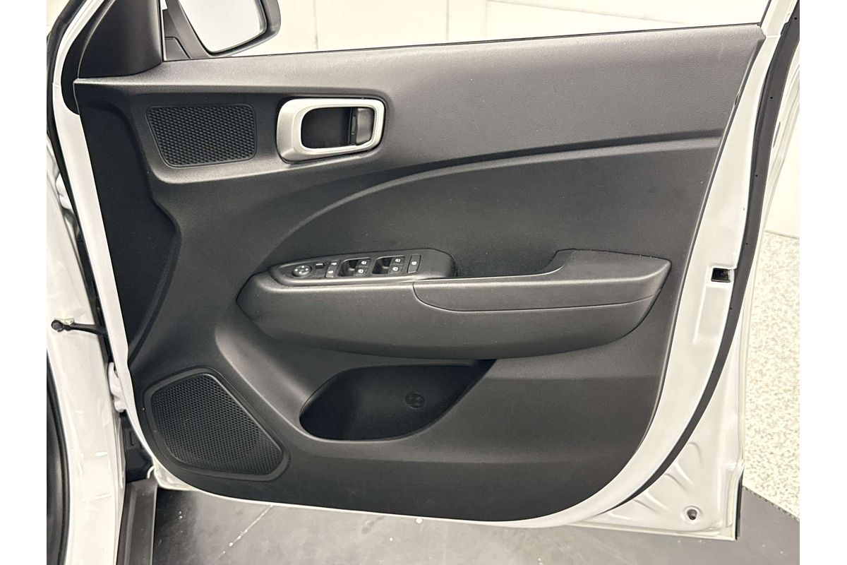 2023 Hyundai Venue Active QX.V5