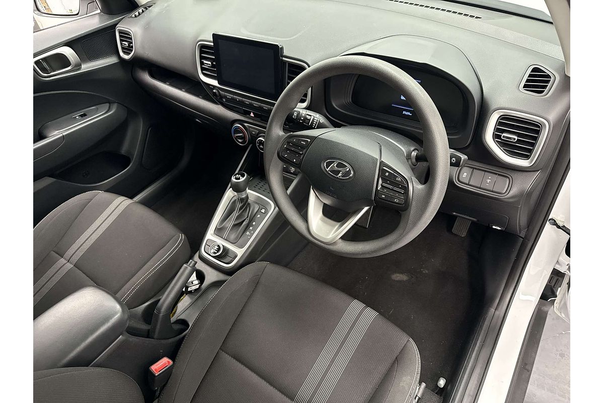 2023 Hyundai Venue Active QX.V5