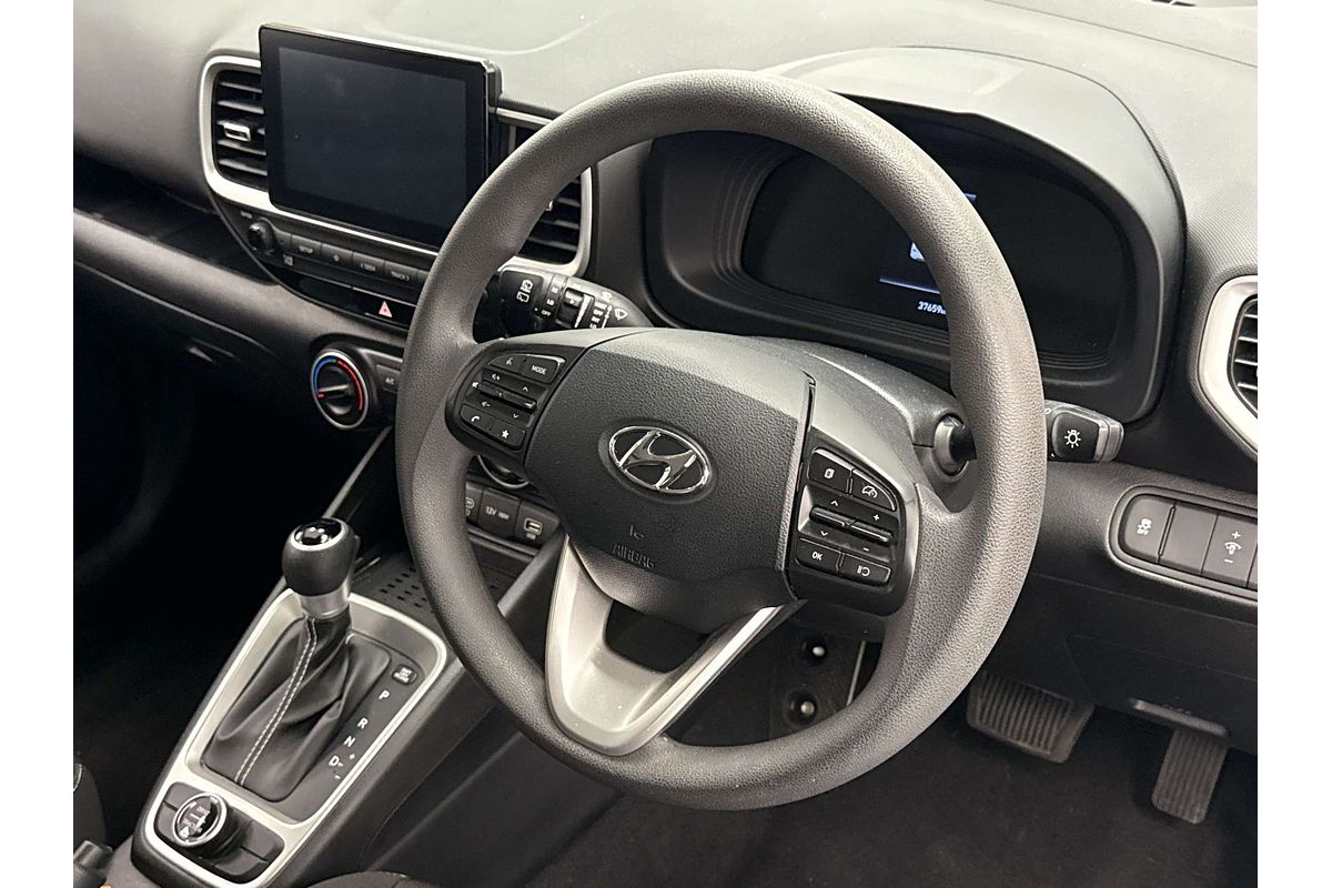 2023 Hyundai Venue Active QX.V5