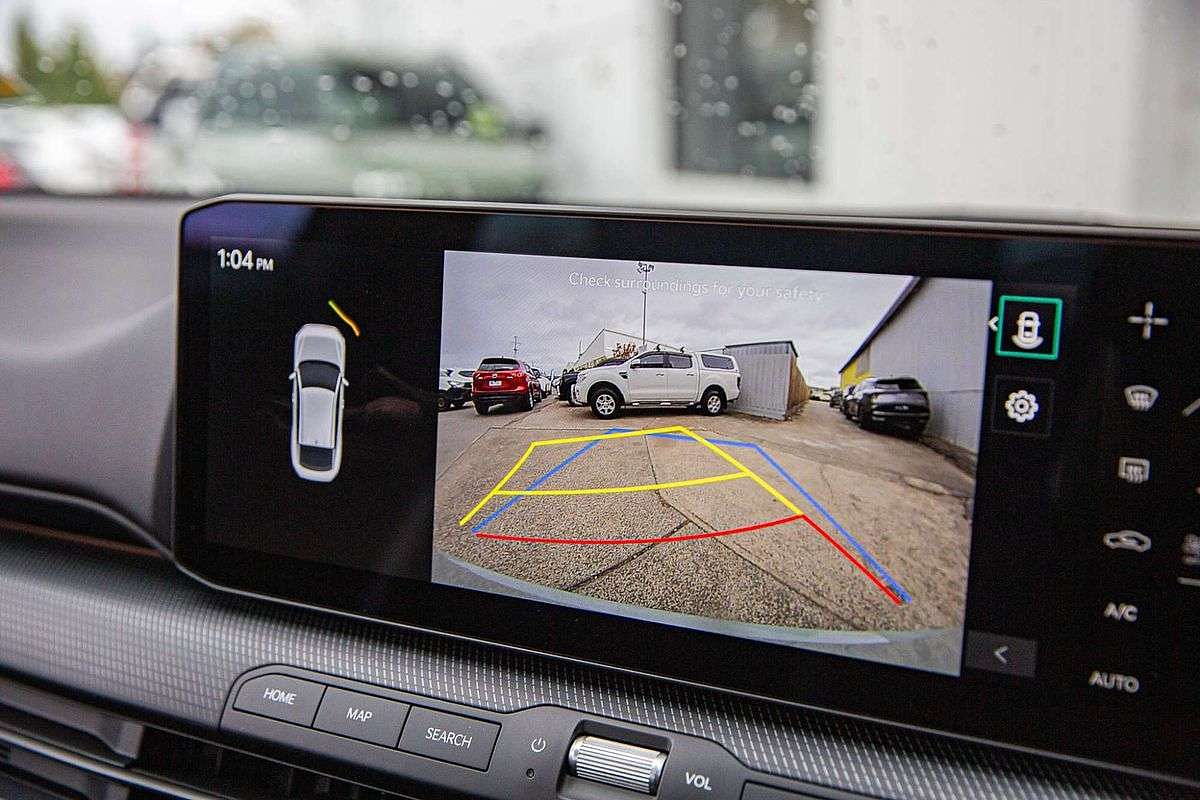 2025 Kia K4 GT-Line CL4m