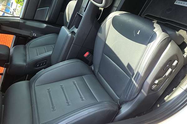 2024 Hyundai Santa Fe Hybrid Calligraphy MX5.V1