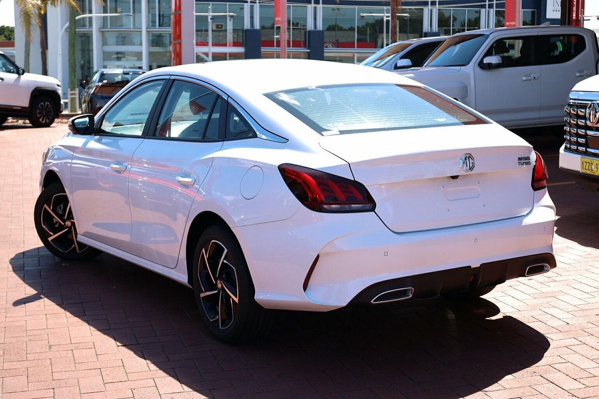 2024 MG MG5 Essence