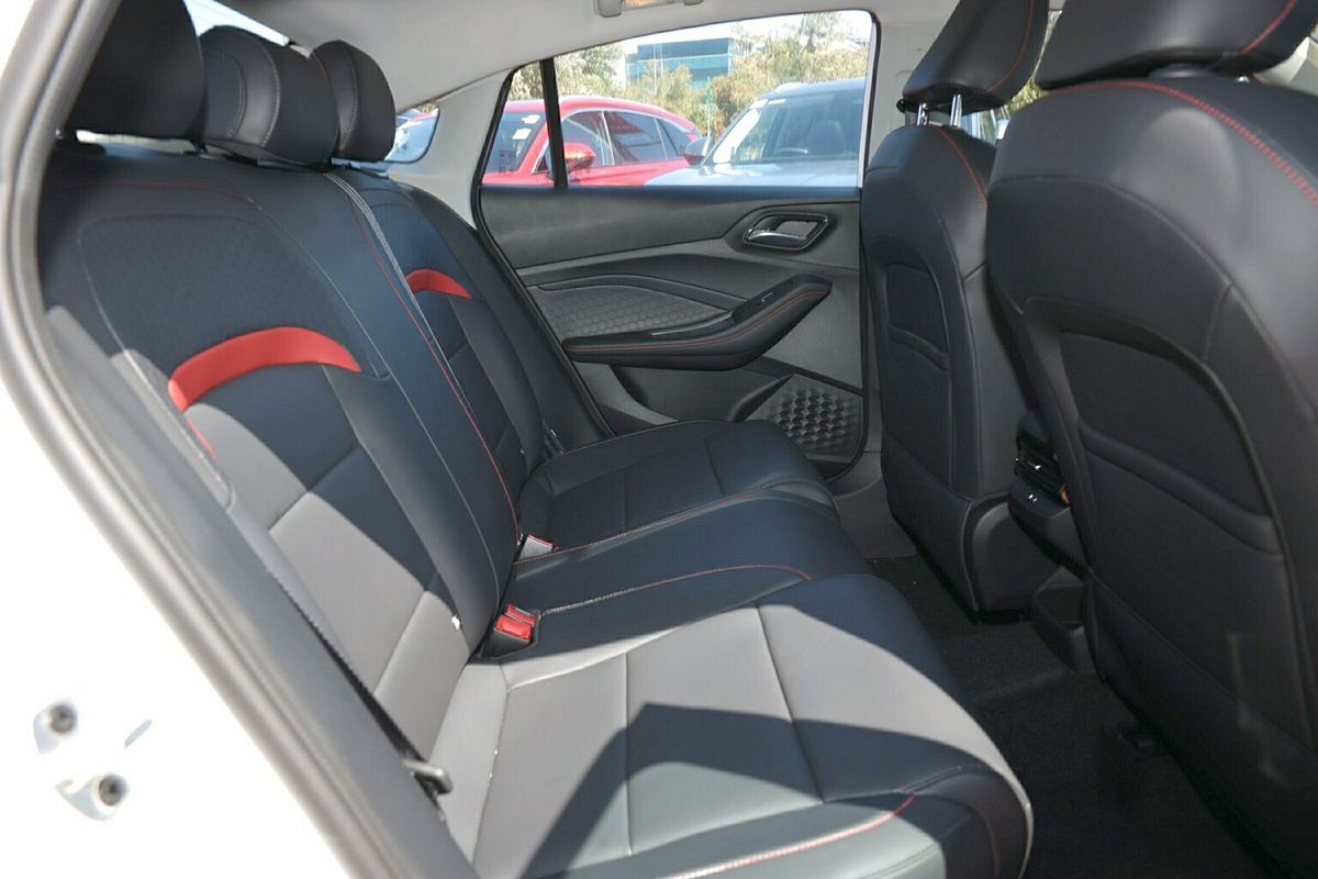 2024 MG MG5 Essence