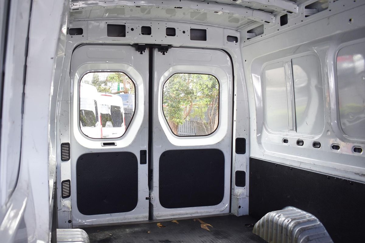 2022 LDV Deliver 9 LWB Mid Roof