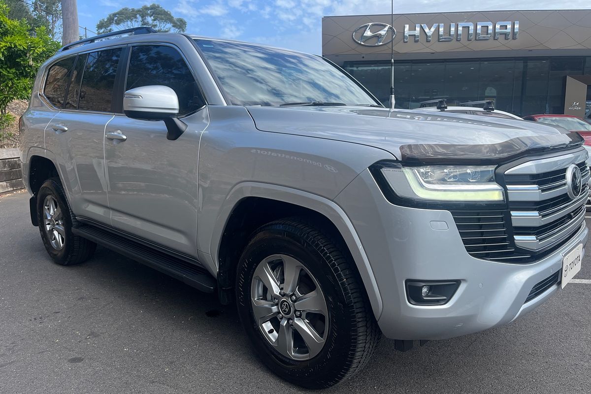 2023 Toyota Landcruiser VX FJA300R