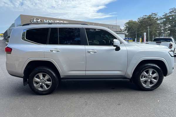 2023 Toyota Landcruiser VX FJA300R
