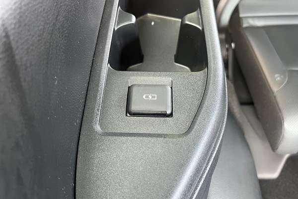 2023 Toyota Landcruiser VX FJA300R