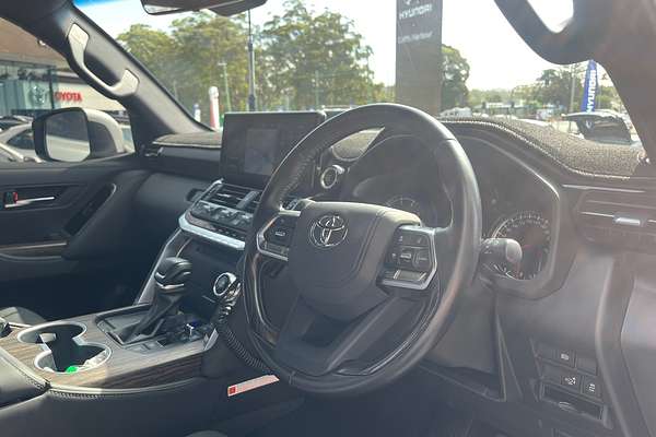 2023 Toyota Landcruiser VX FJA300R