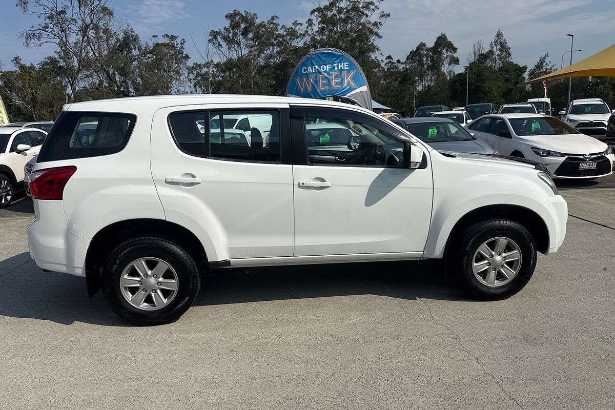 2016 Isuzu MU-X LS-M