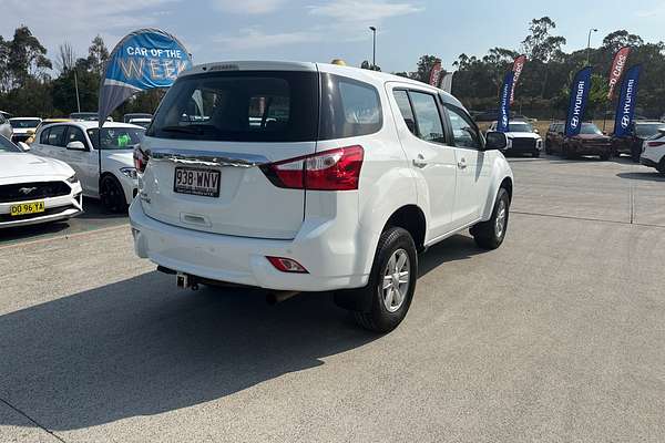 2016 Isuzu MU-X LS-M