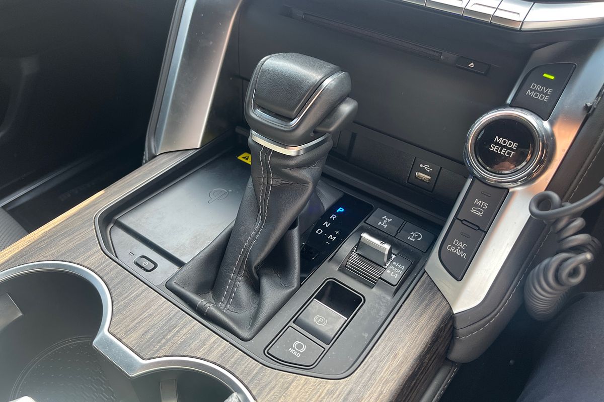 2023 Toyota Landcruiser VX FJA300R