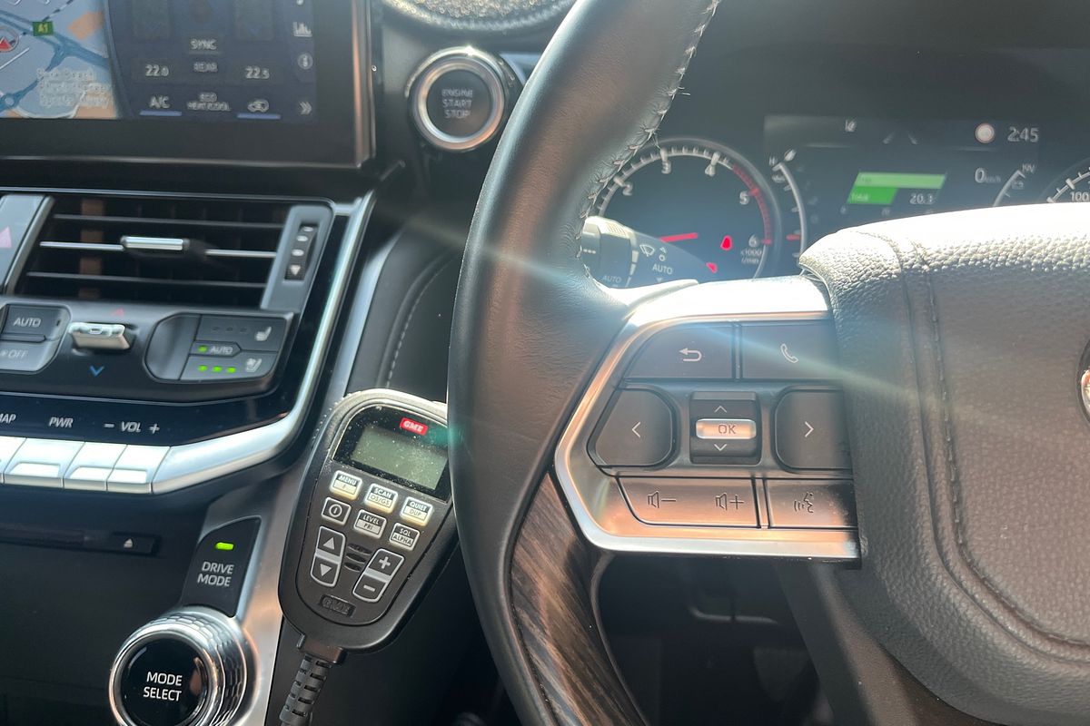 2023 Toyota Landcruiser VX FJA300R