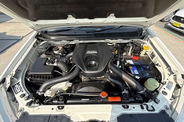 2016 Isuzu MU-X LS-M