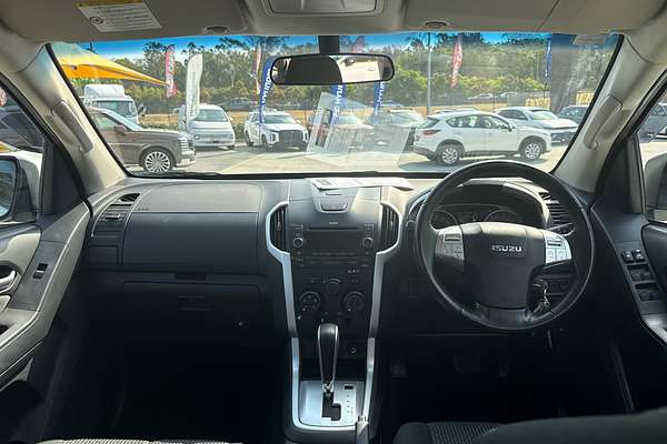 2016 Isuzu MU-X LS-M