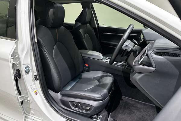 2018 Toyota Camry SL AXVH71R