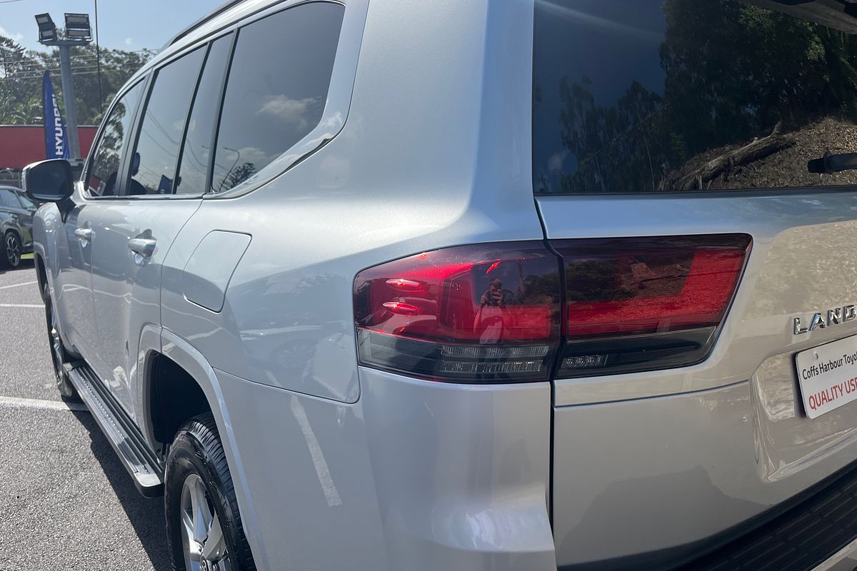 2023 Toyota Landcruiser VX FJA300R