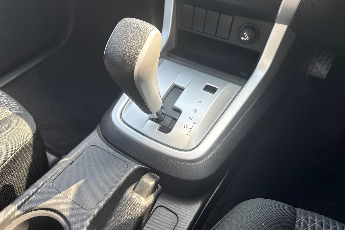 2016 Isuzu MU-X LS-M