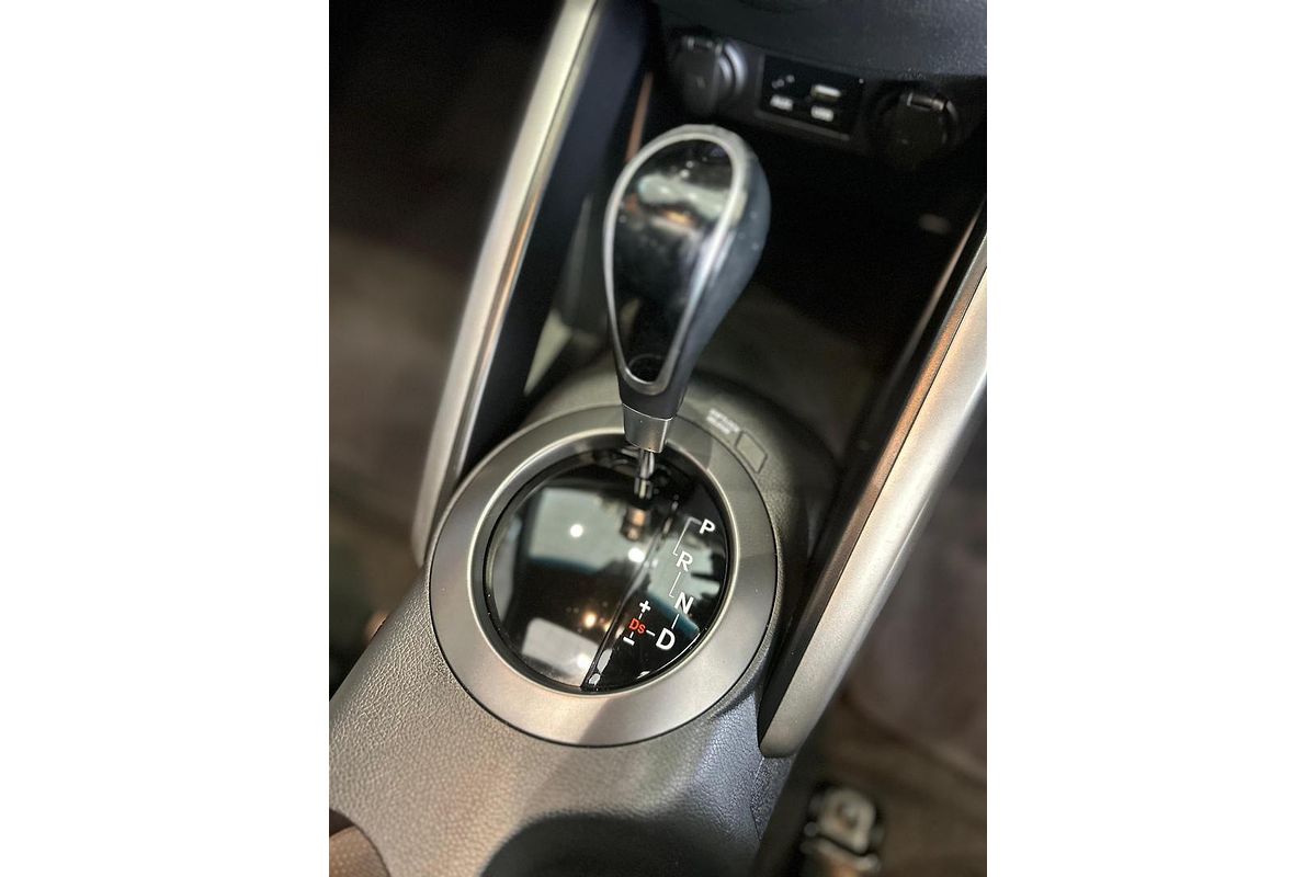 2015 Hyundai Veloster SR Turbo + FS4 Series II