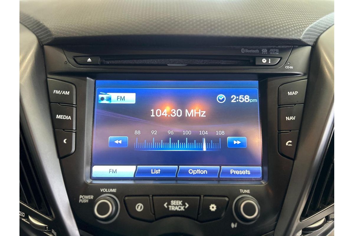 2015 Hyundai Veloster SR Turbo + FS4 Series II