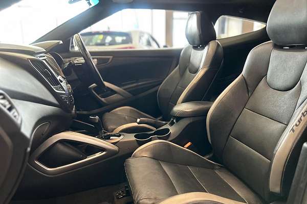 2015 Hyundai Veloster SR Turbo + FS4 Series II